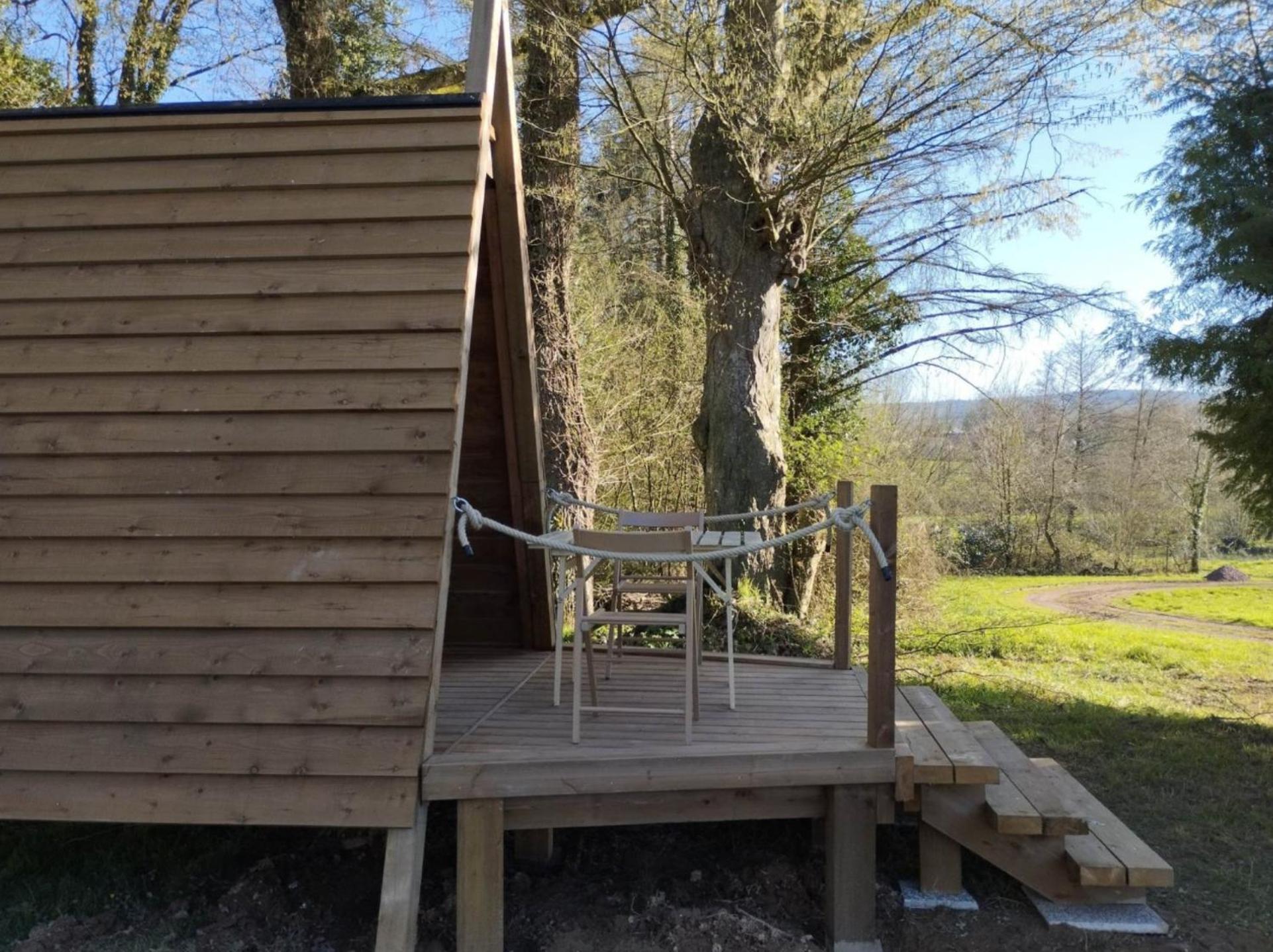 Camping Le Val Aux Fees - Broceliande Concoret Екстер'єр фото