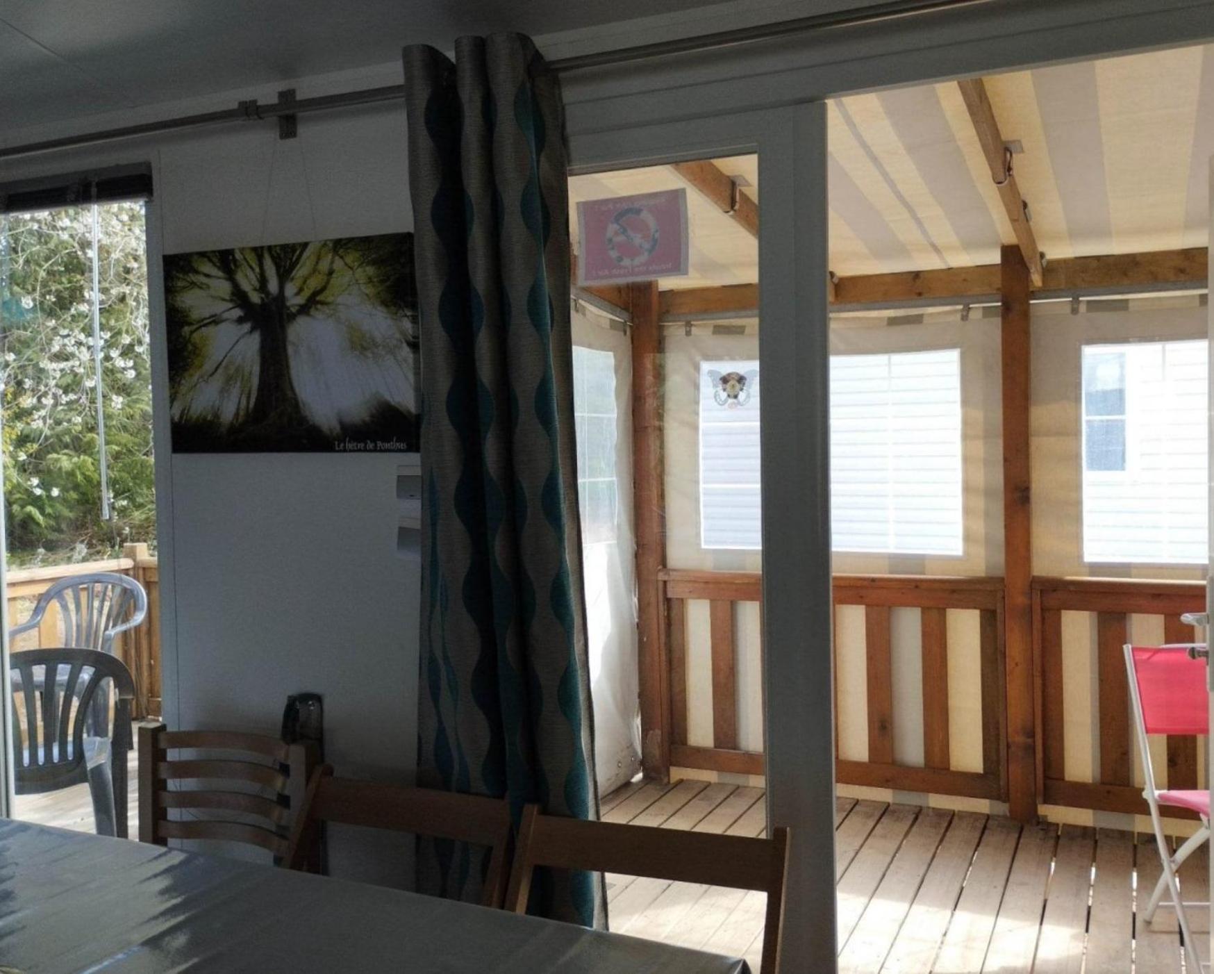 Camping Le Val Aux Fees - Broceliande Concoret Екстер'єр фото