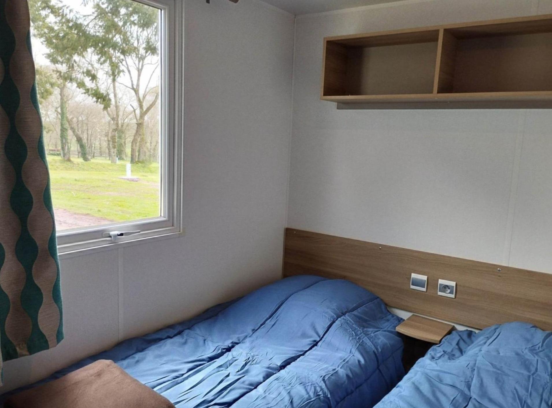 Camping Le Val Aux Fees - Broceliande Concoret Екстер'єр фото