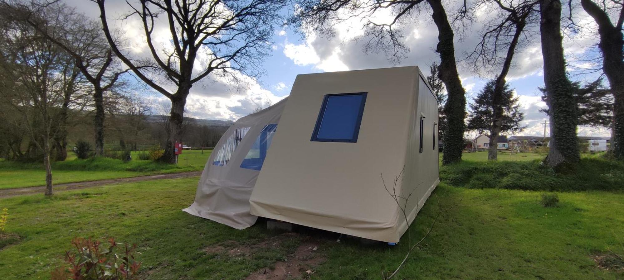 Camping Le Val Aux Fees - Broceliande Concoret Екстер'єр фото
